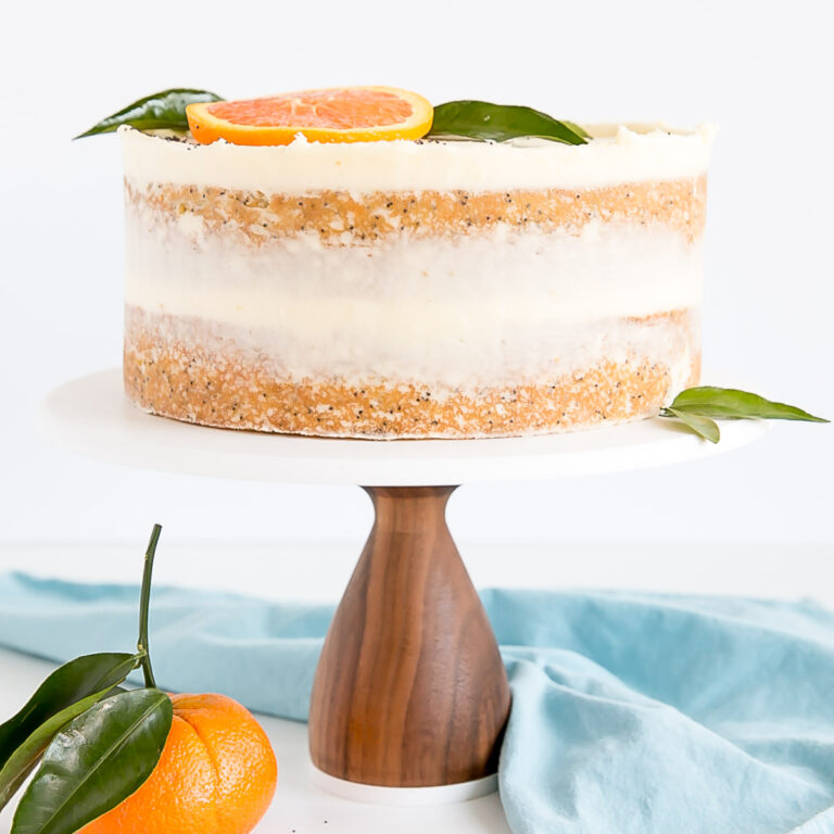 Orange Poppy Seed Cake with Mascarpone Frosting-GatoFacile