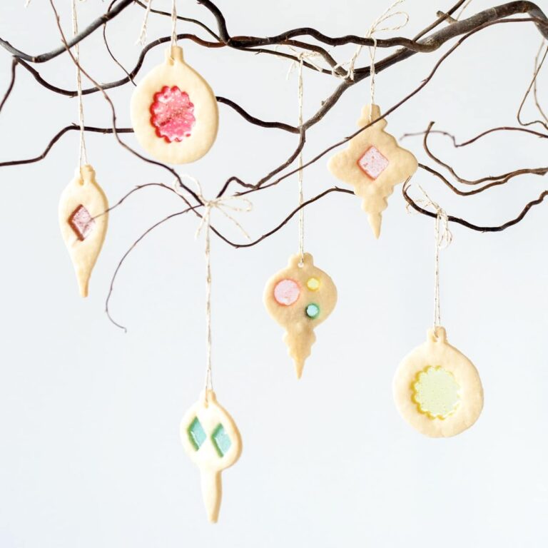 How to Make Stained Glass Cookies-GatoFacile